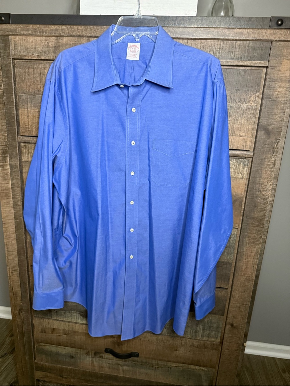 Brooks Brothers Traditional Fit Dress Shirt Men’s 18-35 Blue Non-Iron All Cotton